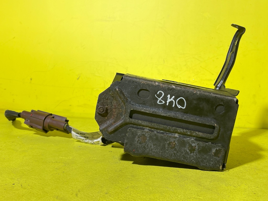 фото №1, Volvo v50 акумулятор кнопка старт/стоп