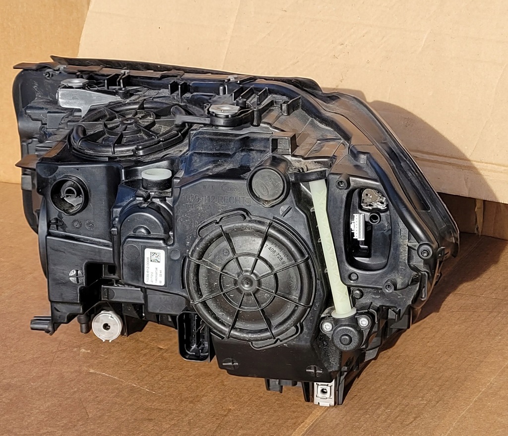 фото №8, Bmw 5 g30 g31 лампа правая led 7439210