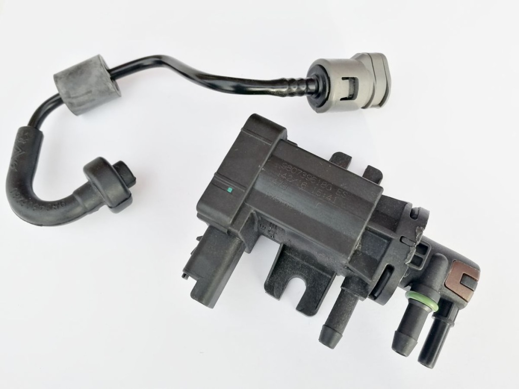 фото №1, Citroen c4 b7 ds3 ds4 1,2thp клапан вакууму