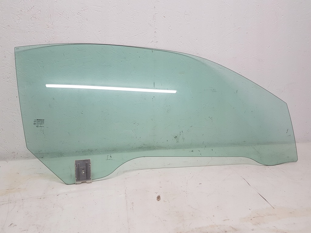 фото №1, Renault megane iii стекло правый перед cabrio