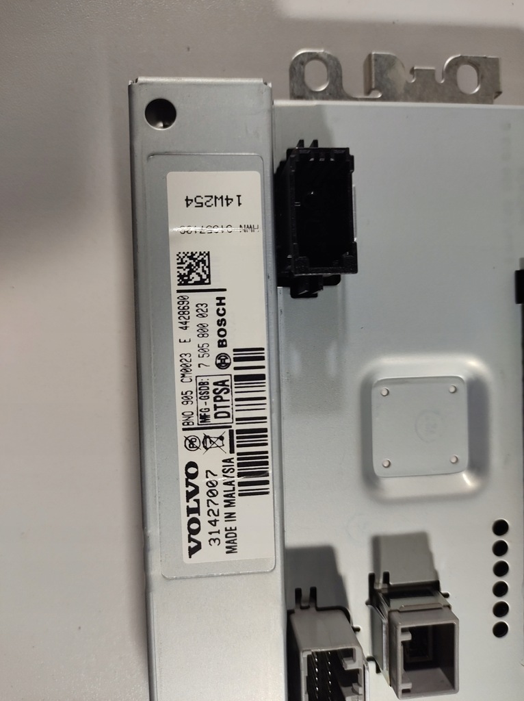 фото №9, Volvo v40 12- дисплей 31427007