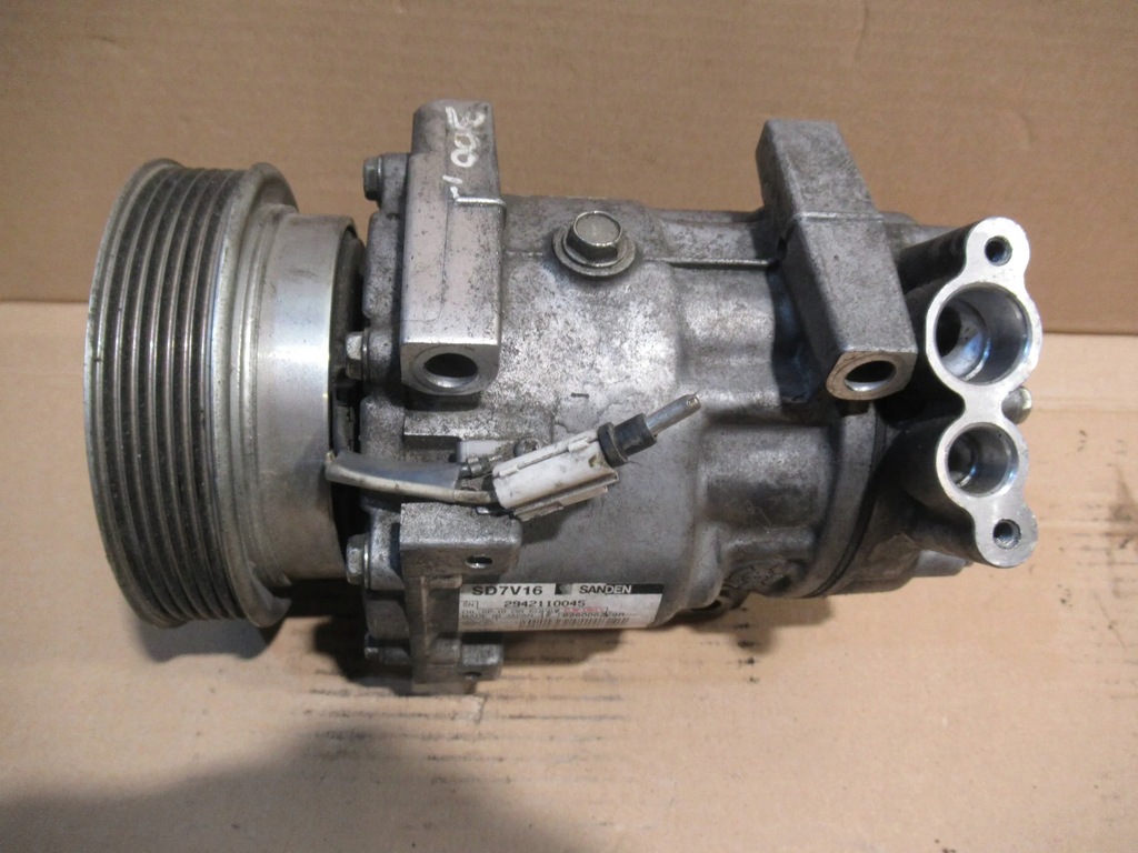 фото №7, Компрессор кондиционера dacia sandero 1.4 8v