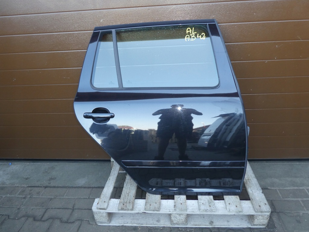 фото №1, Дверь правое задняя skoda octavia ii полный