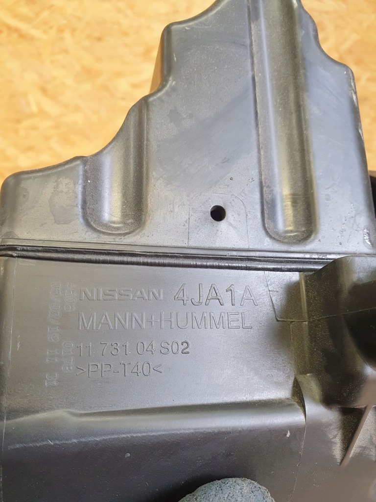 фото №8, Nissan navara d23 np300 корпус фильтра воздуха 4ja1a 2.3