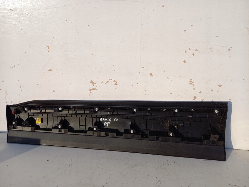 фото №7, Молдинг дверь правый перед hyundai santa fe