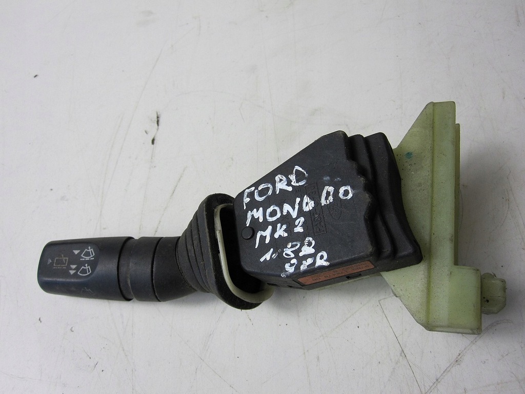 фото №1, Рычаг дворник ford mondeo mk2 98r