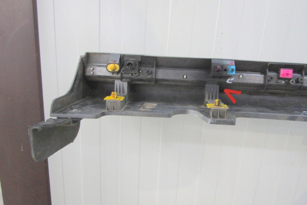 фото №11, Молдинг поріг ліва hyundai ioniq 5 21- поріг