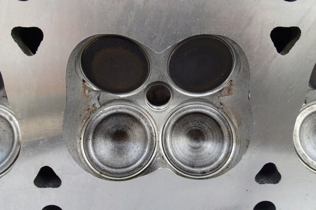 фото №9, Головка ліва mazda tribute ford maverick mondeo 3.0 v6