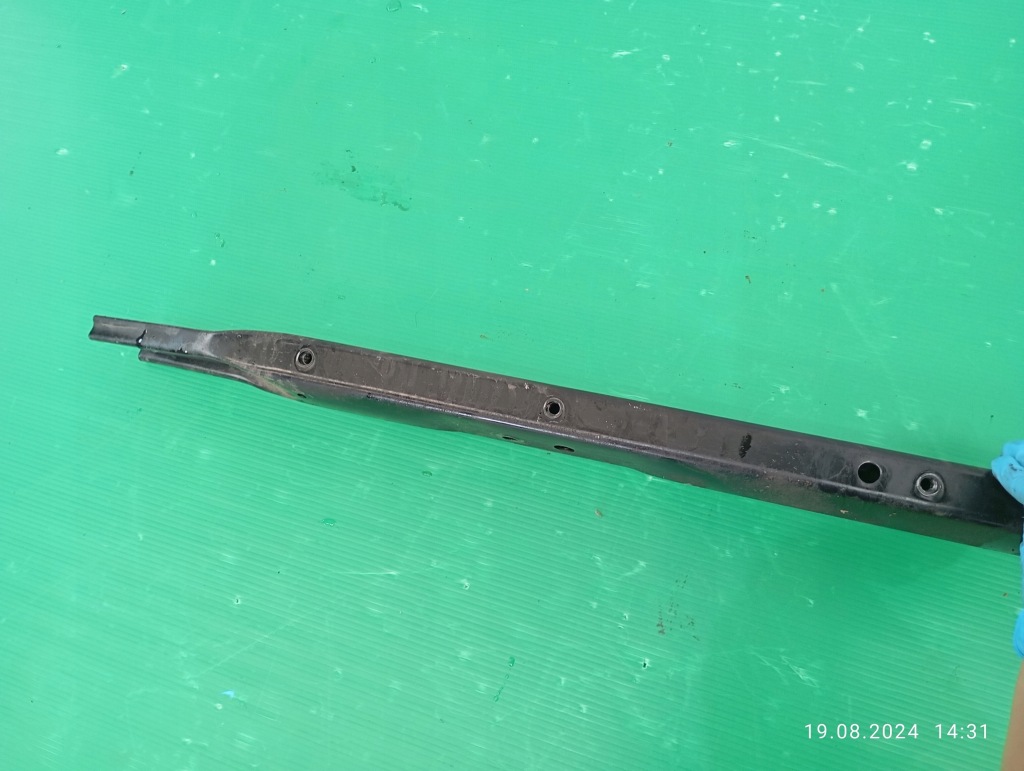 Кронштейн поперечина передний bmw 5 f10 f11 7200690 с Разборки