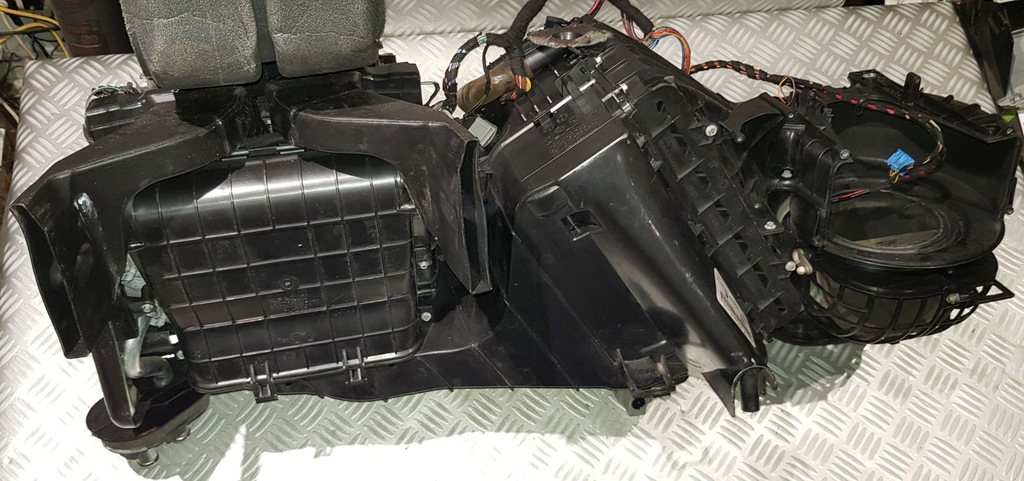 фото №9, Vw touareg 7l отопитель корпус испаритель жгут 7l0820005cn europa 04r