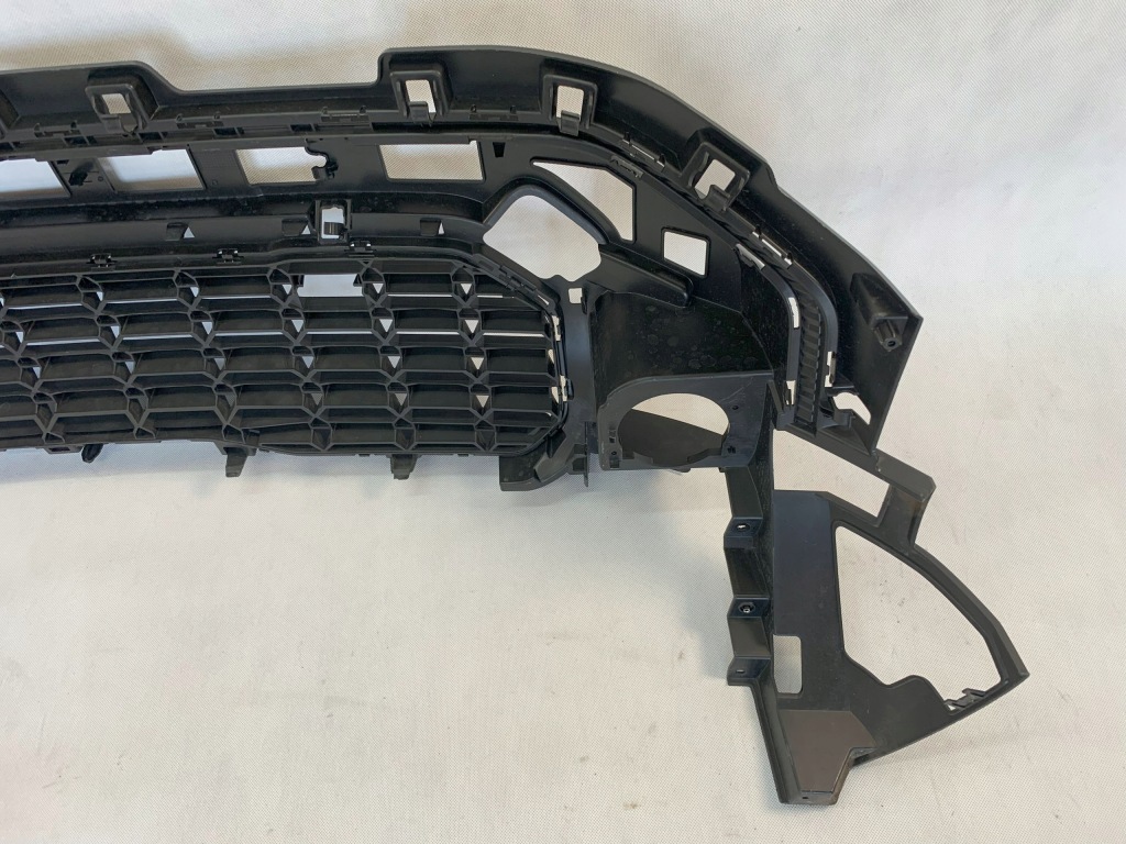 Решётка решётка радиатора бампер спойлер dacia duster 3 iii 24r 620263520r 03.25 с Разборки