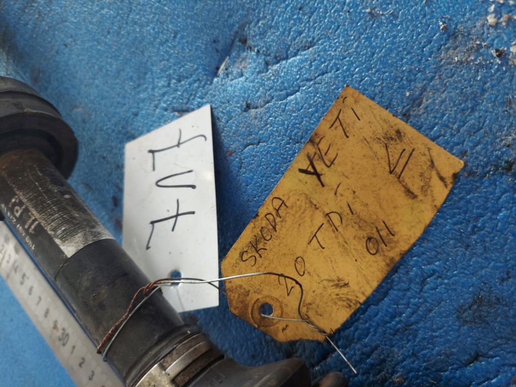 фото №2, Skoda yeti 2012 r левая приводной вал 2.0 tdi 1k0407271lp