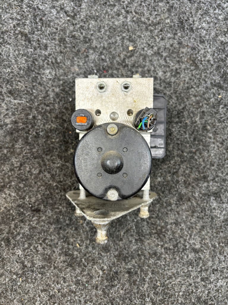 Насос abs mercedes a0044310912 0265202461 Киев
