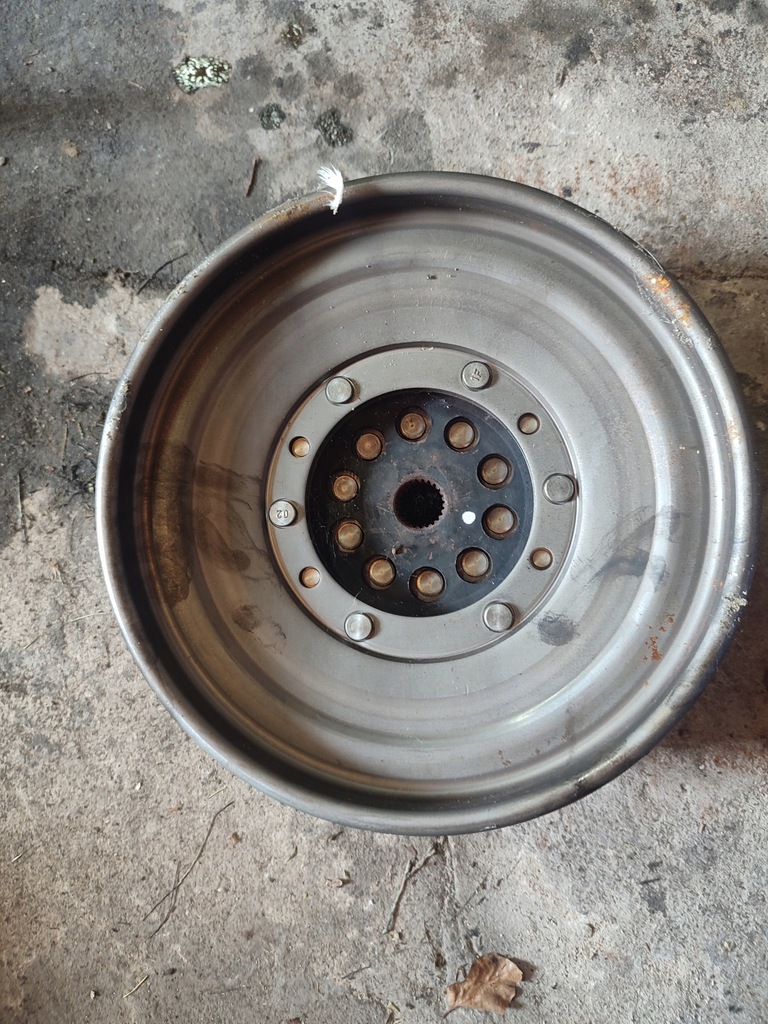 фото №1, Колесо двухмассовый audi a4 b9 a5 8w 0ck105317as