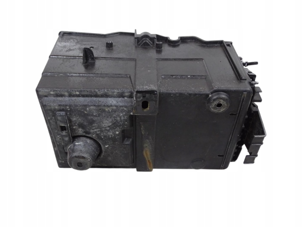 Основание корпус защита кронштейн аккумулятор ford focus iii 3 mk3 10-2018 Оригинал