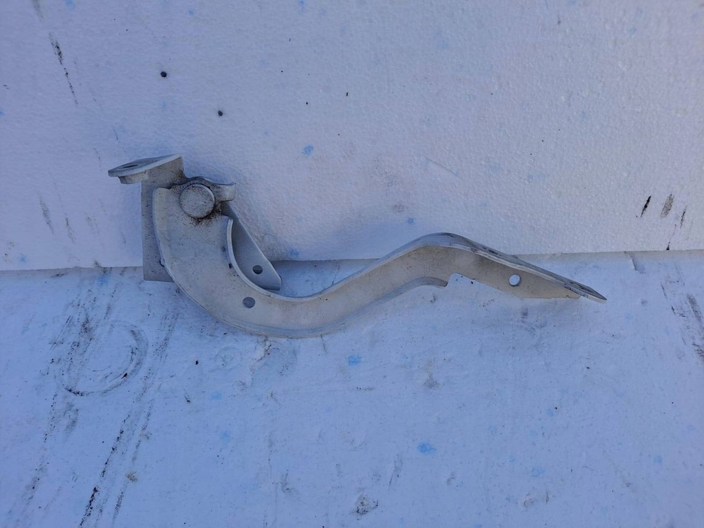 фото №1, Петля капот левый toyota chr c-hr