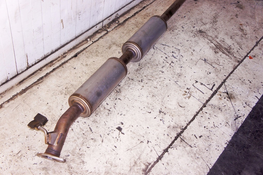 фото №5, Lh098 suzuki swift vi mk8 1.4i гаситель средний