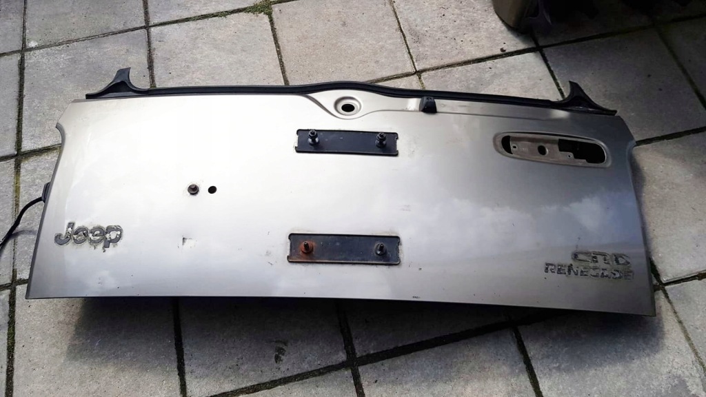 фото №1, Крышка багажника задняя jeep liberty cherokee kj 01-07r