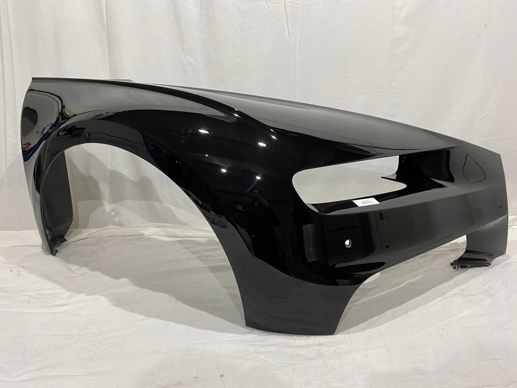 фото №4, Bugatti chiron kompletny перед, крила, капот