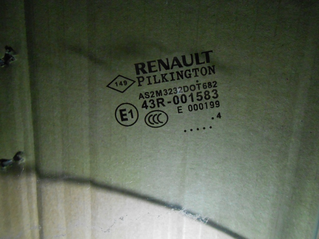 фото №3, Renault captur i стекло дверь задняя 14r