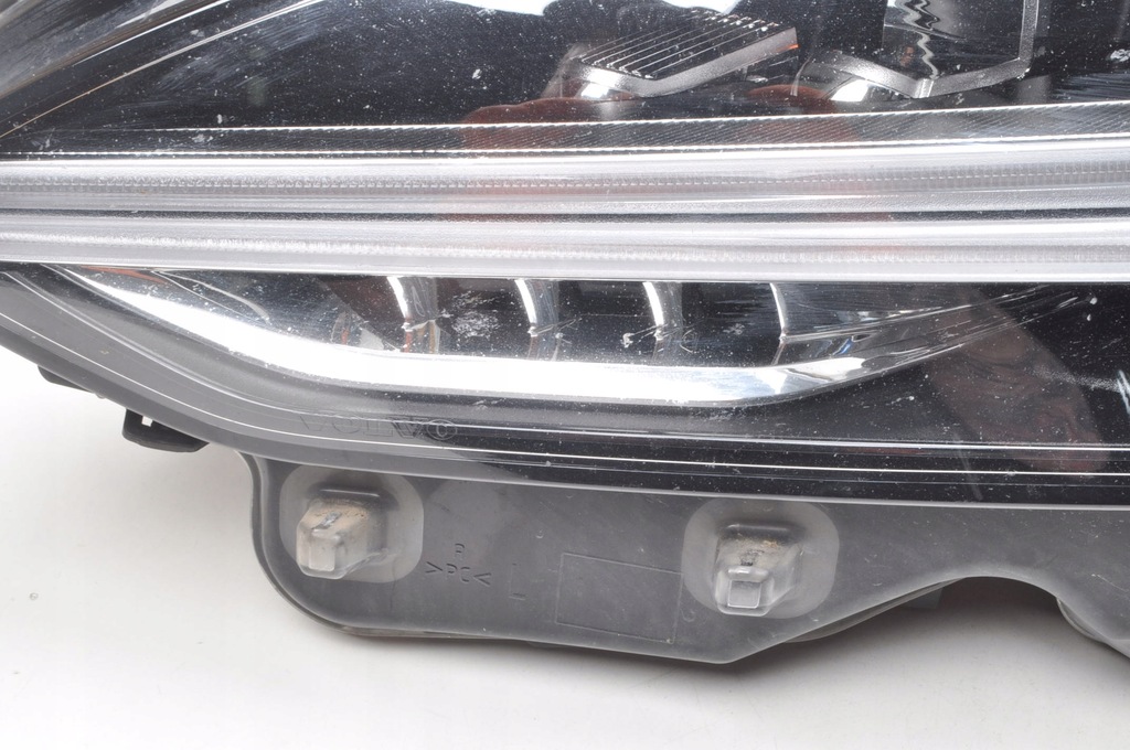 фото №10, Volvo s90 v90 15-21 лампа ліва передня лівий перед 31689201