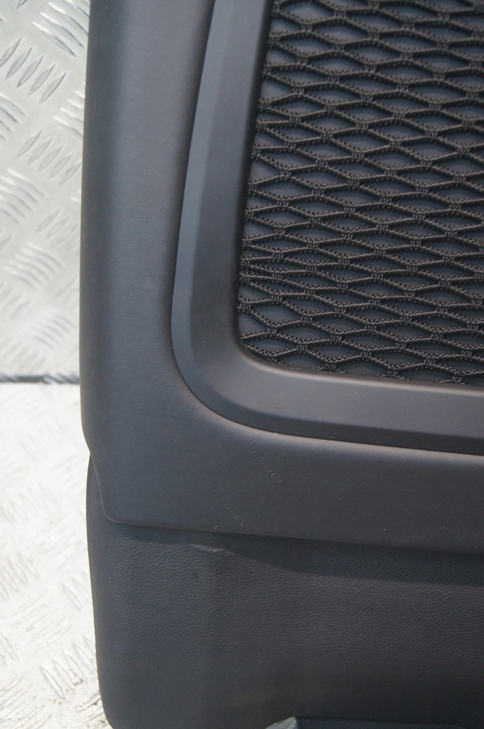 фото №5, Maserati levante задняя сиденье корпус защита