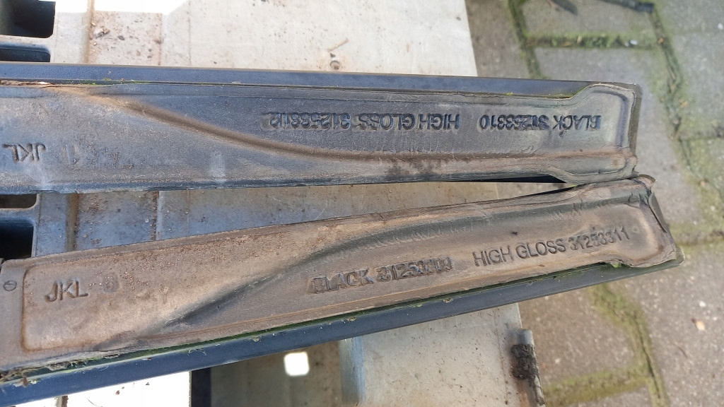 Купить Рейлинги кровельные 31253312 31253309 комплект volvo v60 10-18r