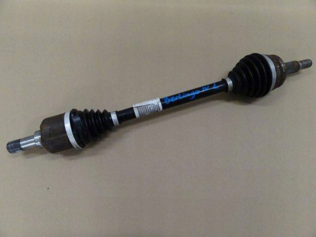 Купити Citroen berlingo iv 2023 1.2 thp привідний вал привідна лівий перед