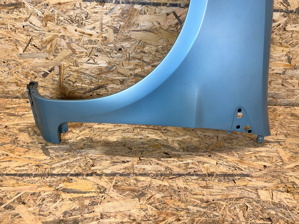 Крыло  левое  renault clio 3 3 ширина 185 в Украине