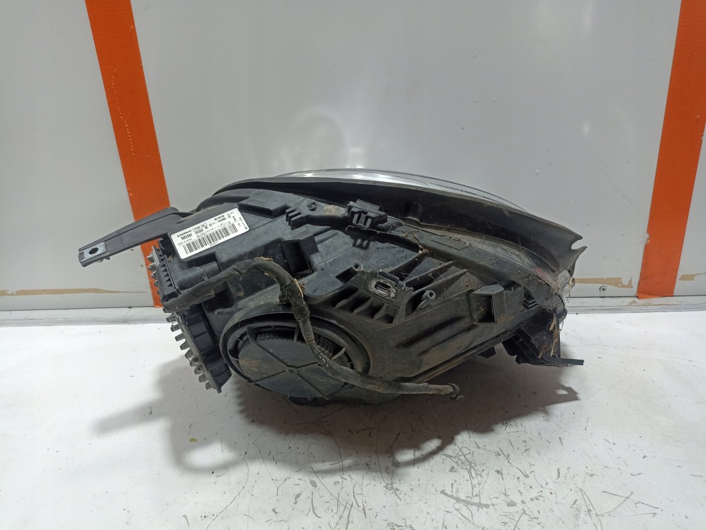 Mini cooper f55 фара правый  передняя led 7494880 в Украине