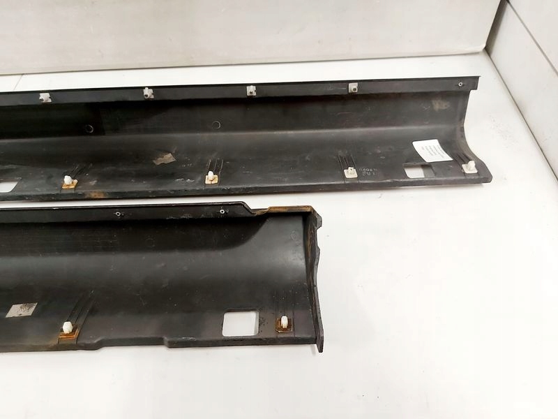 фото №9, Kia sorento 1 i молдинг порог правая накладка na порог правый 2 запчасти