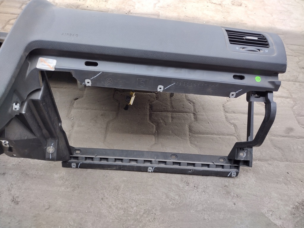 фото №7, Панель приладів приладова vw jetta v