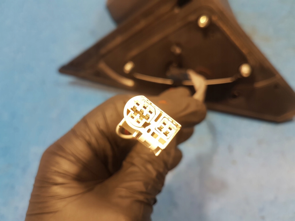 фото №7, Suzuki swift iv mk6 зеркало правое zy4