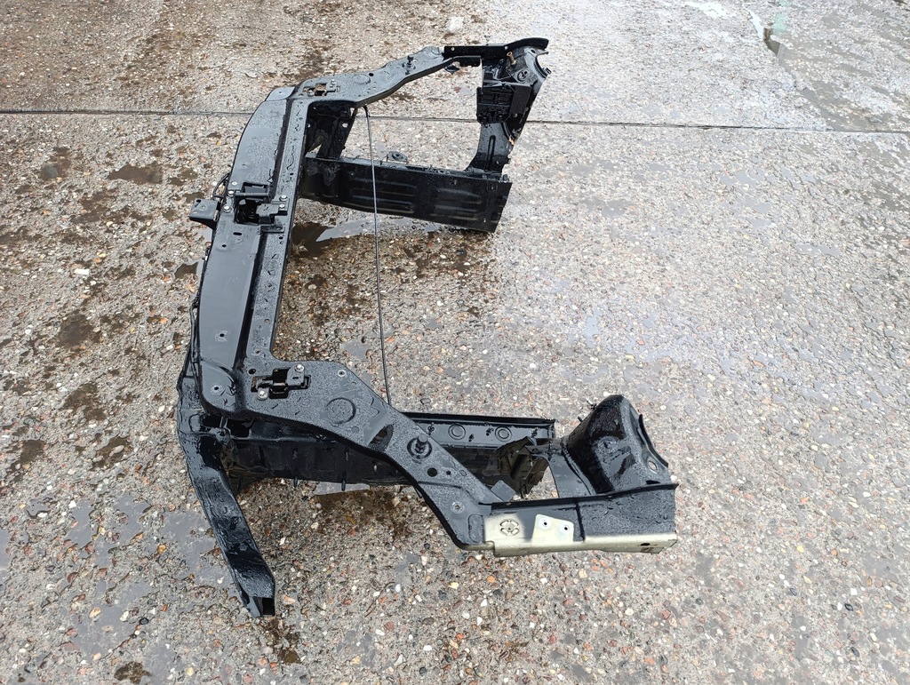 фото №4, Mercedes r172 slk pas передний балка