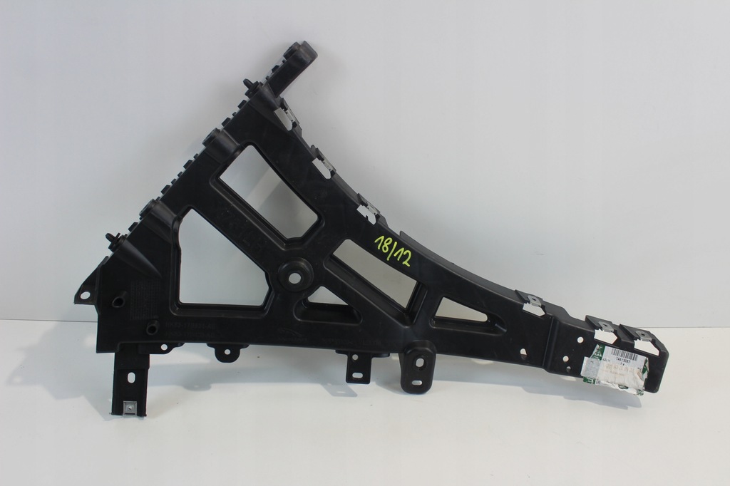 фото №1, Напрямна бампер задня jaguar f-pace правий новий