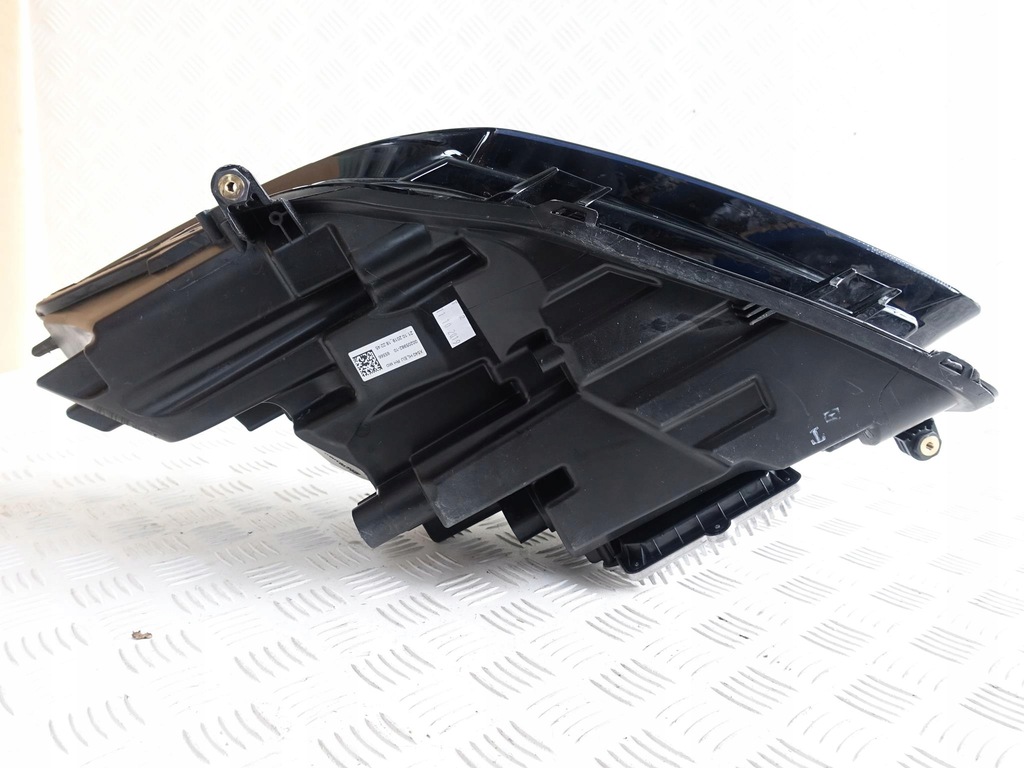 фото №13, Jaguar e pace лампа права full led x540