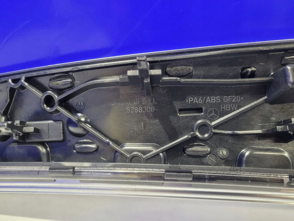 фото №6, Mercedes-benz cls c257 2018 панели приборная, консоль