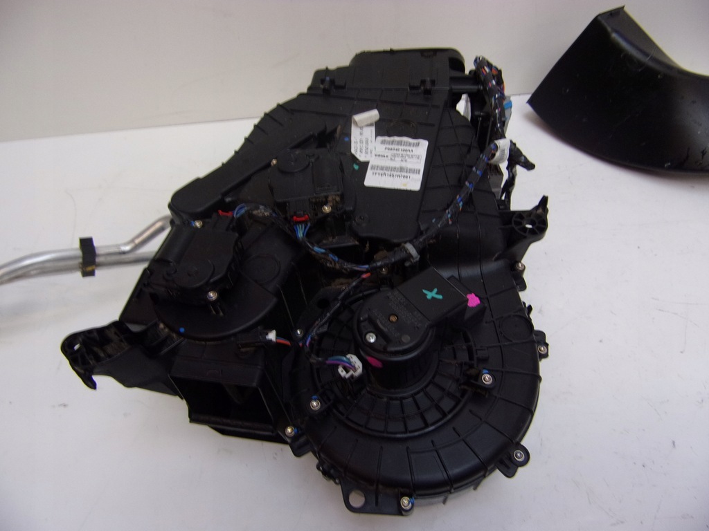 фото №8, Chrysler pacifica 16- обігрівач задня 68342100aa