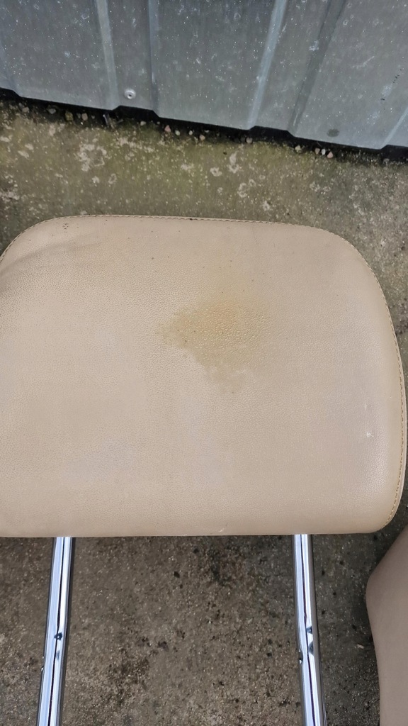 фото №5, Підголівники сидінь vw passat b7