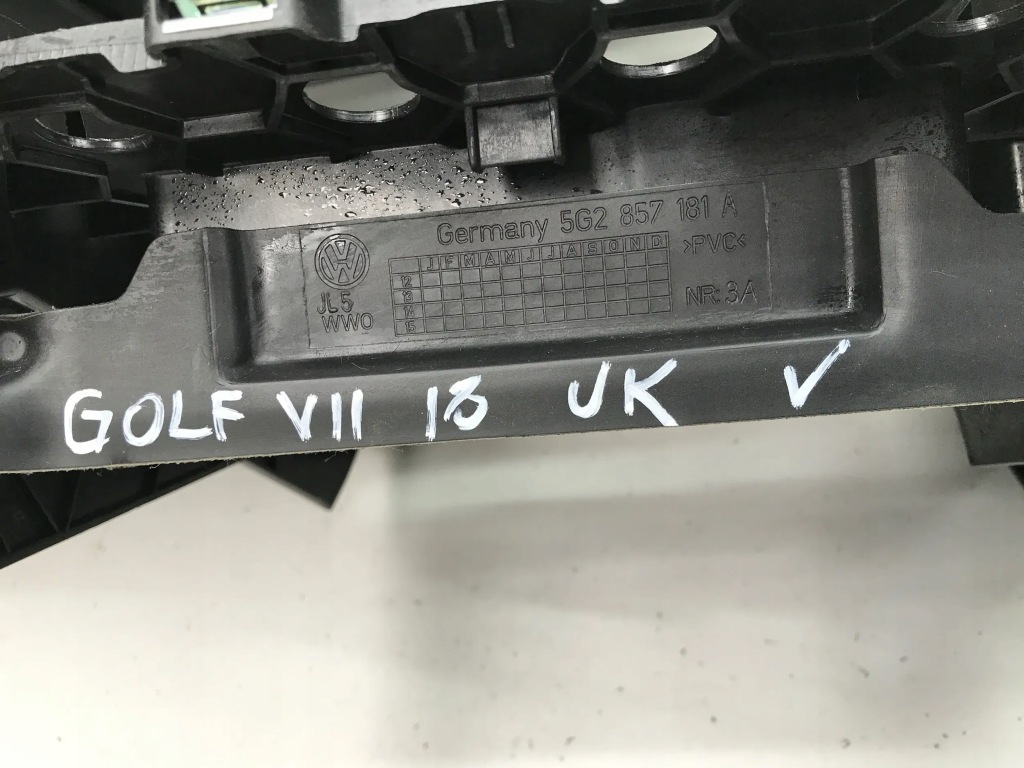 фото №10, Vw golf 7 vii 2021 2022 lift панель  панель приладів панель приладів приладова anglik