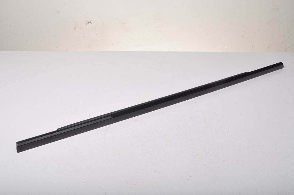 фото №1, Land rover range rover l494 молдинг стекло левый задняя