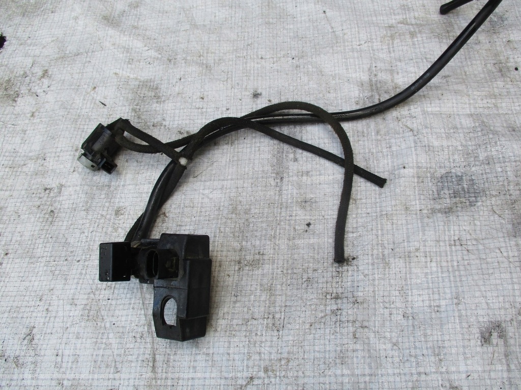 фото №1, Клапан вакуумa vw audi 059906629b