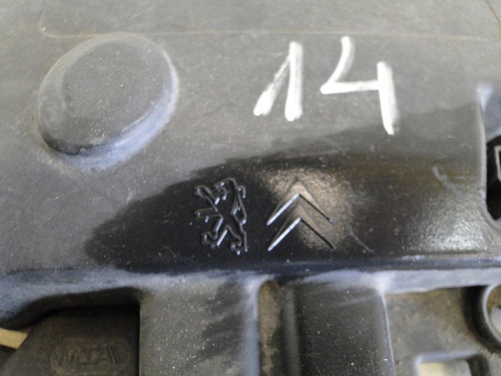 фото №7, Citroen c3 picasso клемма модуль аккумулятор