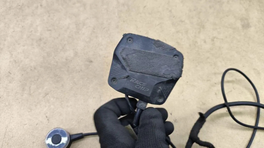фото №7, Блок управляющий двигателя ecu bmw 3 cabrio e93 racechip 0.12l бензиновый