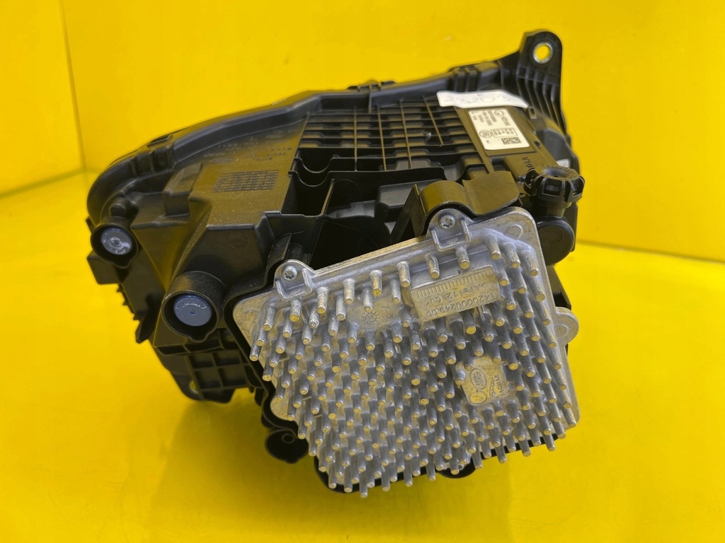 фото №10, Лампа левая правая передняя land rover defender 2 led 20-