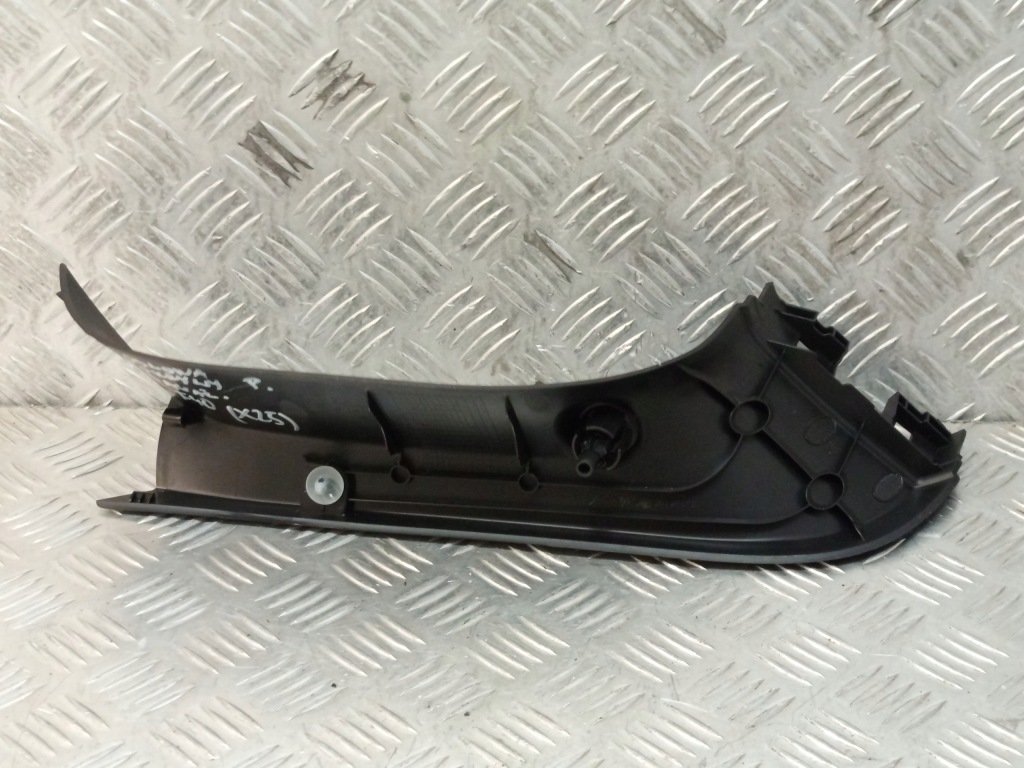 Bmw f40 f70 накладка оббивка кришки багажника правий 7456058 Київ