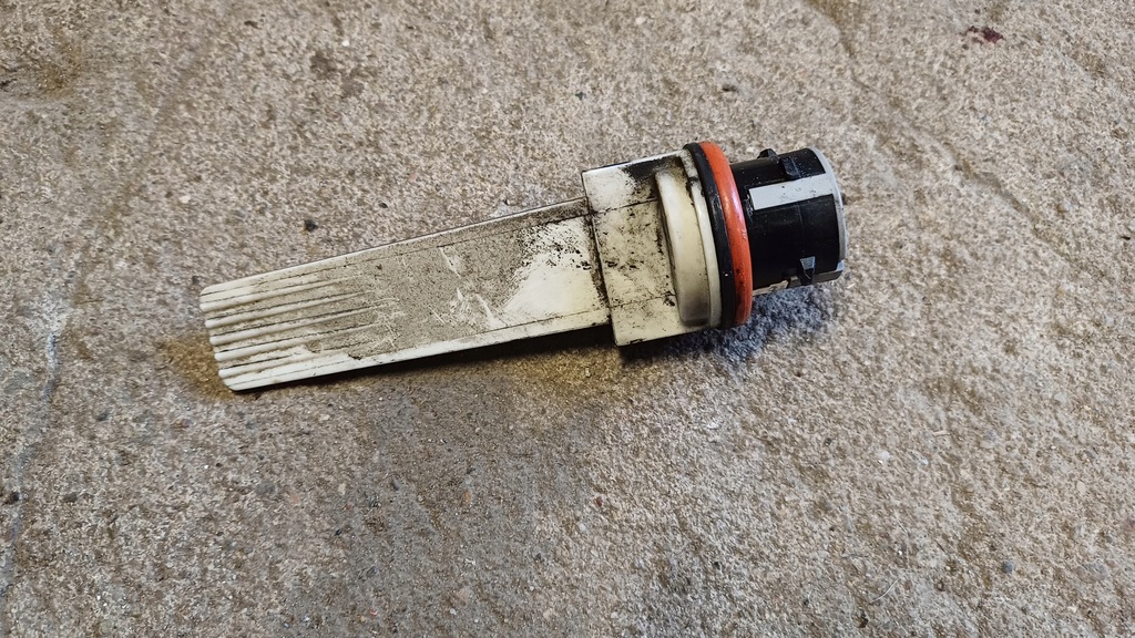 фото №1, Hyundai tucson iii цоколь лампи передньої