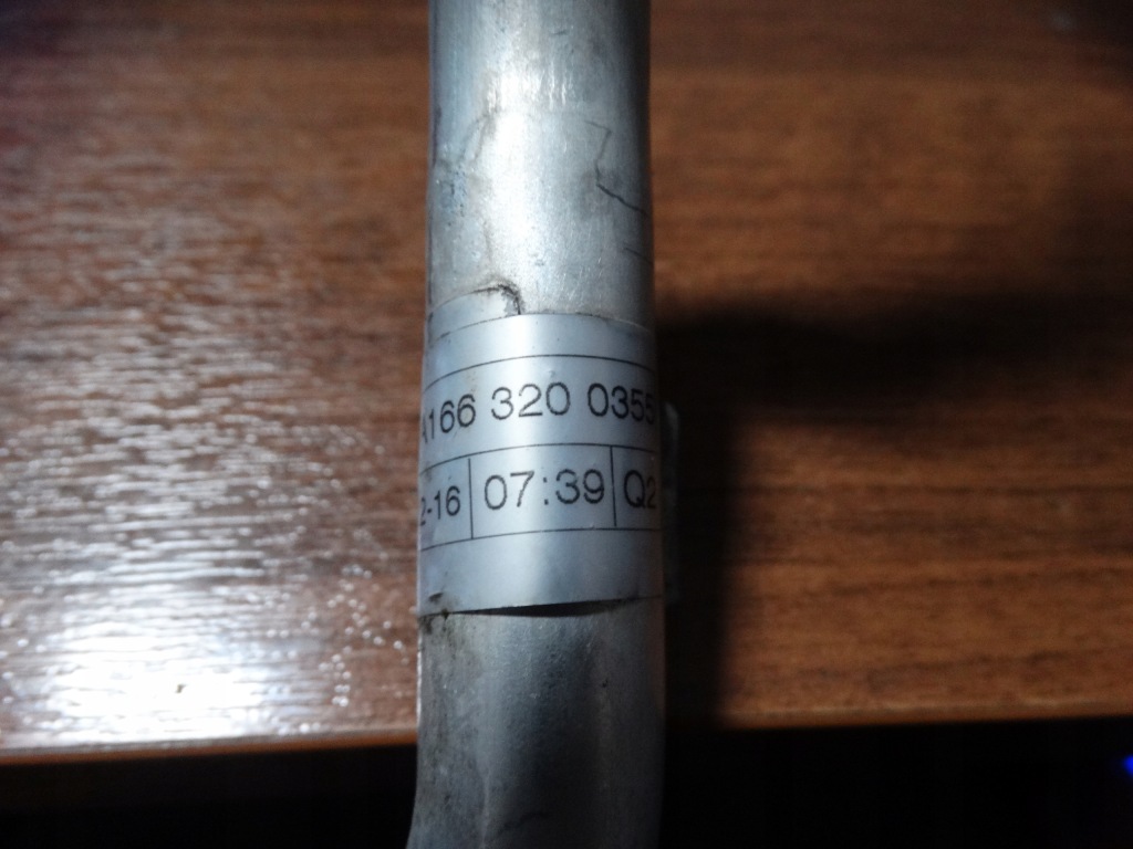 фото №2, Idealny шланг воды mercedes w166 w292 1