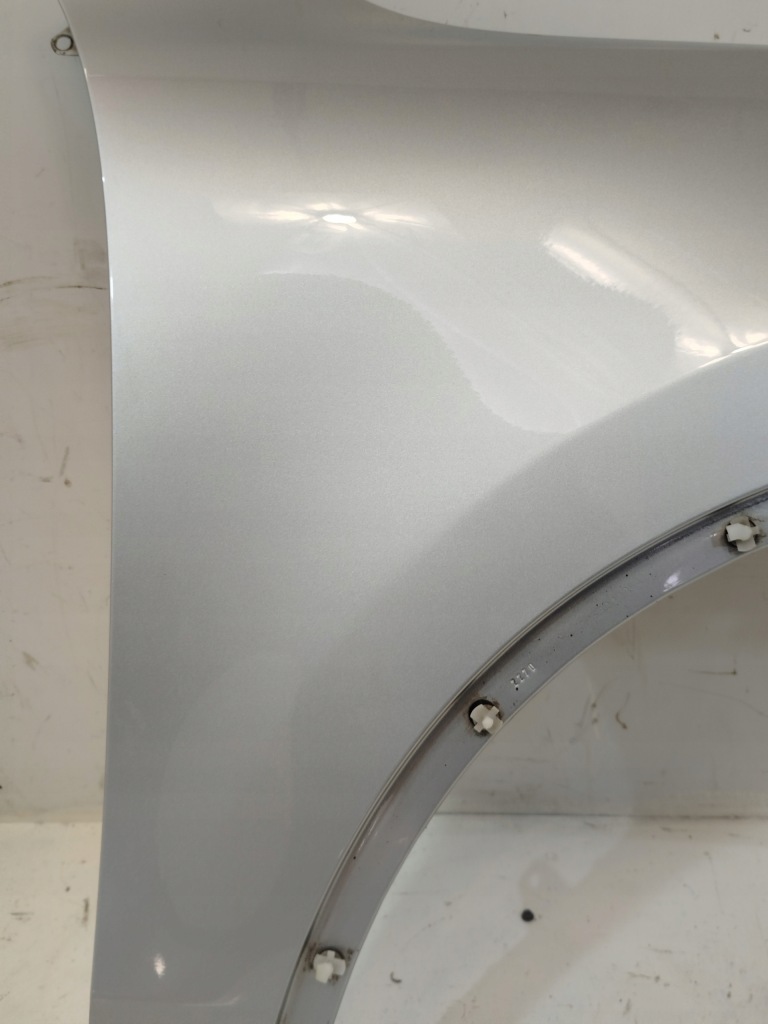 фото №6, Крыло правый перед vw touareg 7p lx7w w цвет !