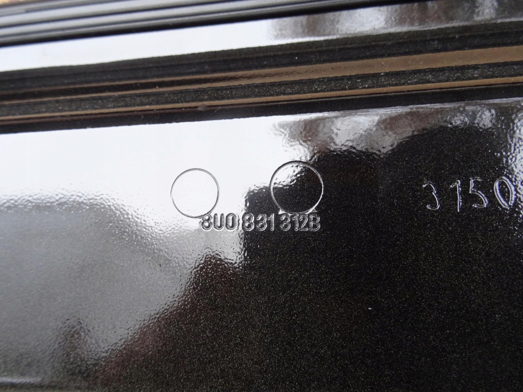фото №8, Audi q3 8u дверь правое молдинг правая правый перед передние ly9b 8u0831312b